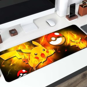 Pokémon Pikachu Poké-Ball Desk Mat